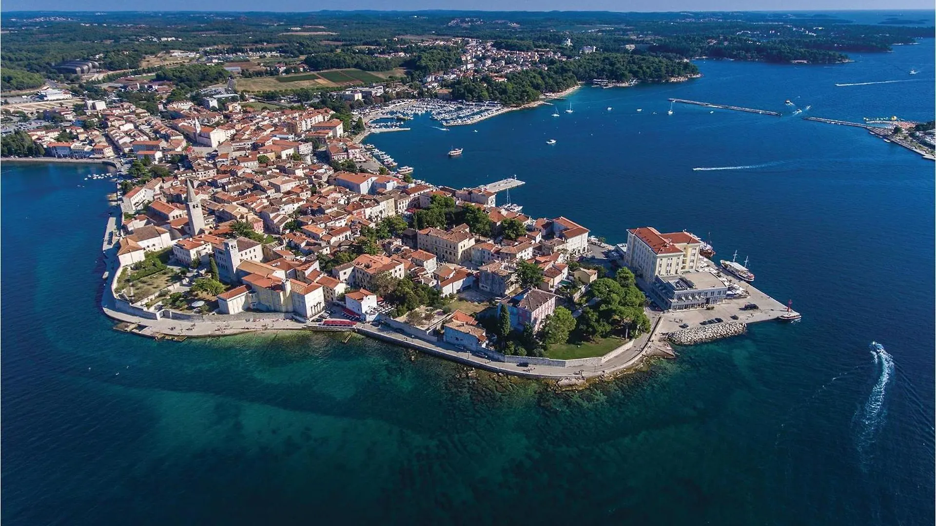 2 Bedroom Nice Apartment In Porec 0*,